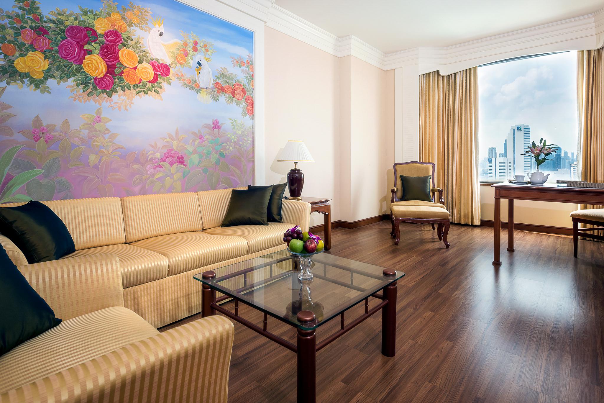 The Emerald Hotel Банкок Екстериор снимка