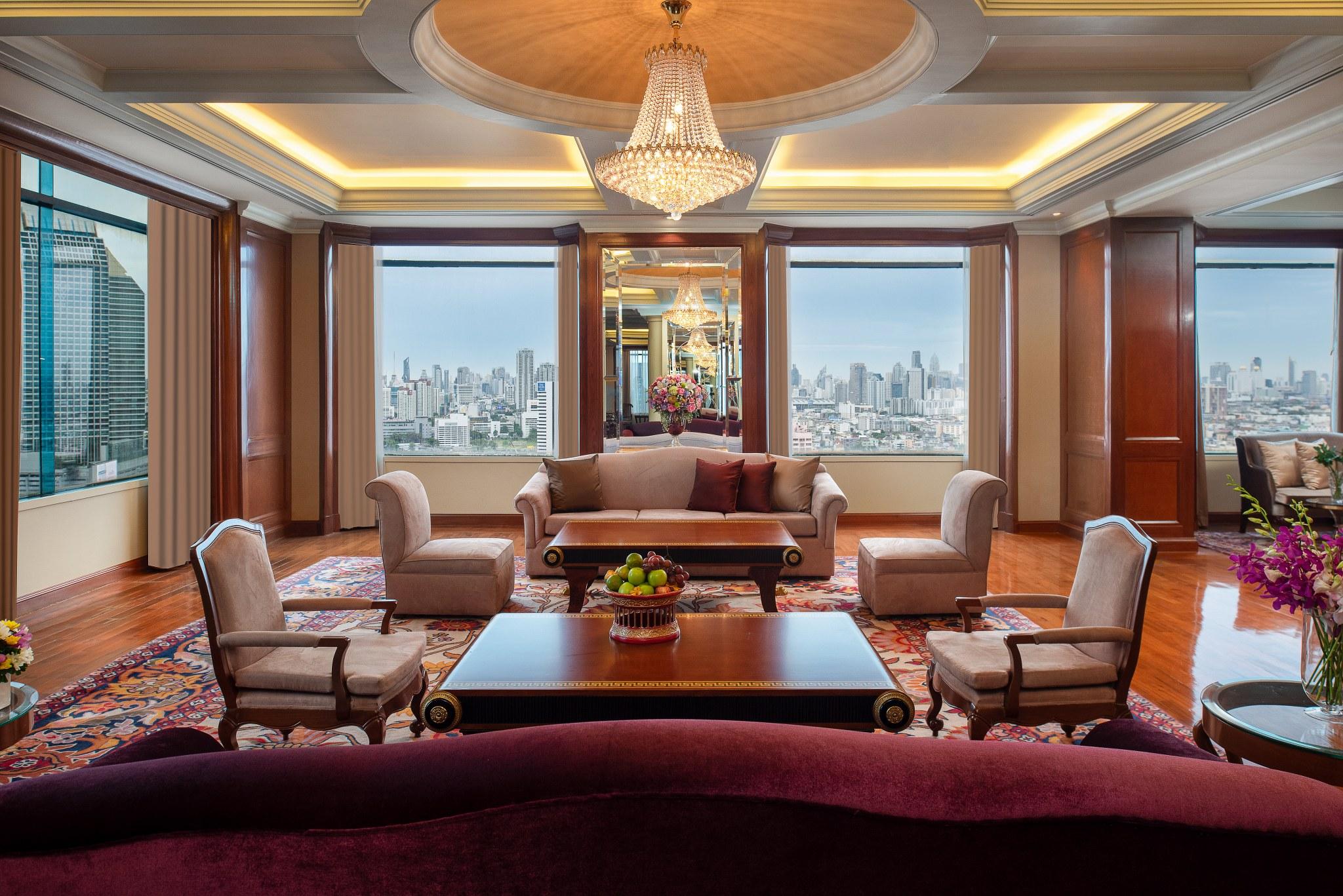 The Emerald Hotel Банкок Екстериор снимка