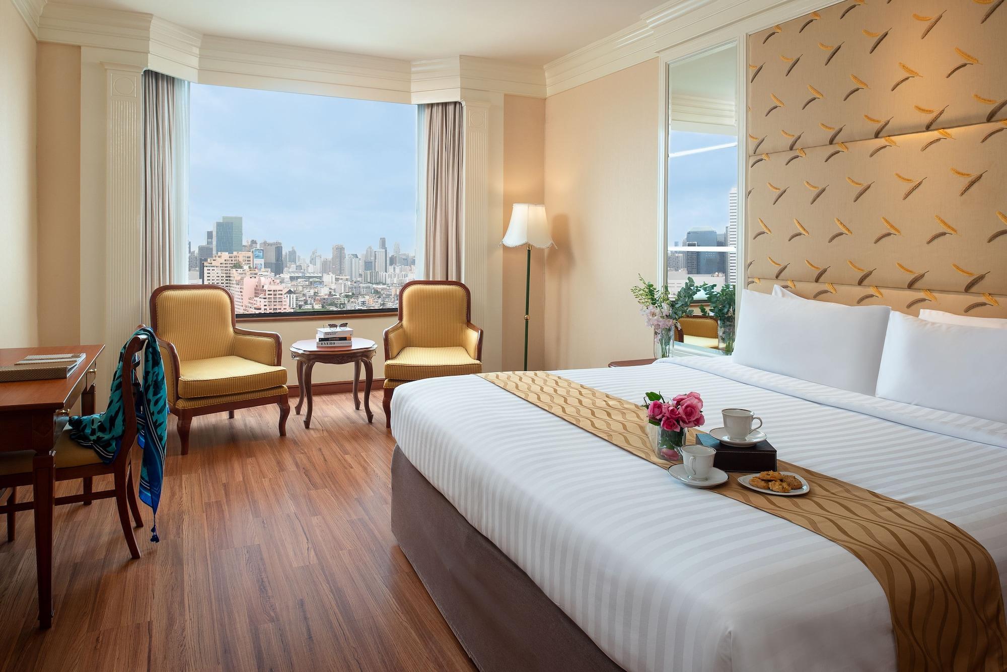 The Emerald Hotel Банкок Екстериор снимка